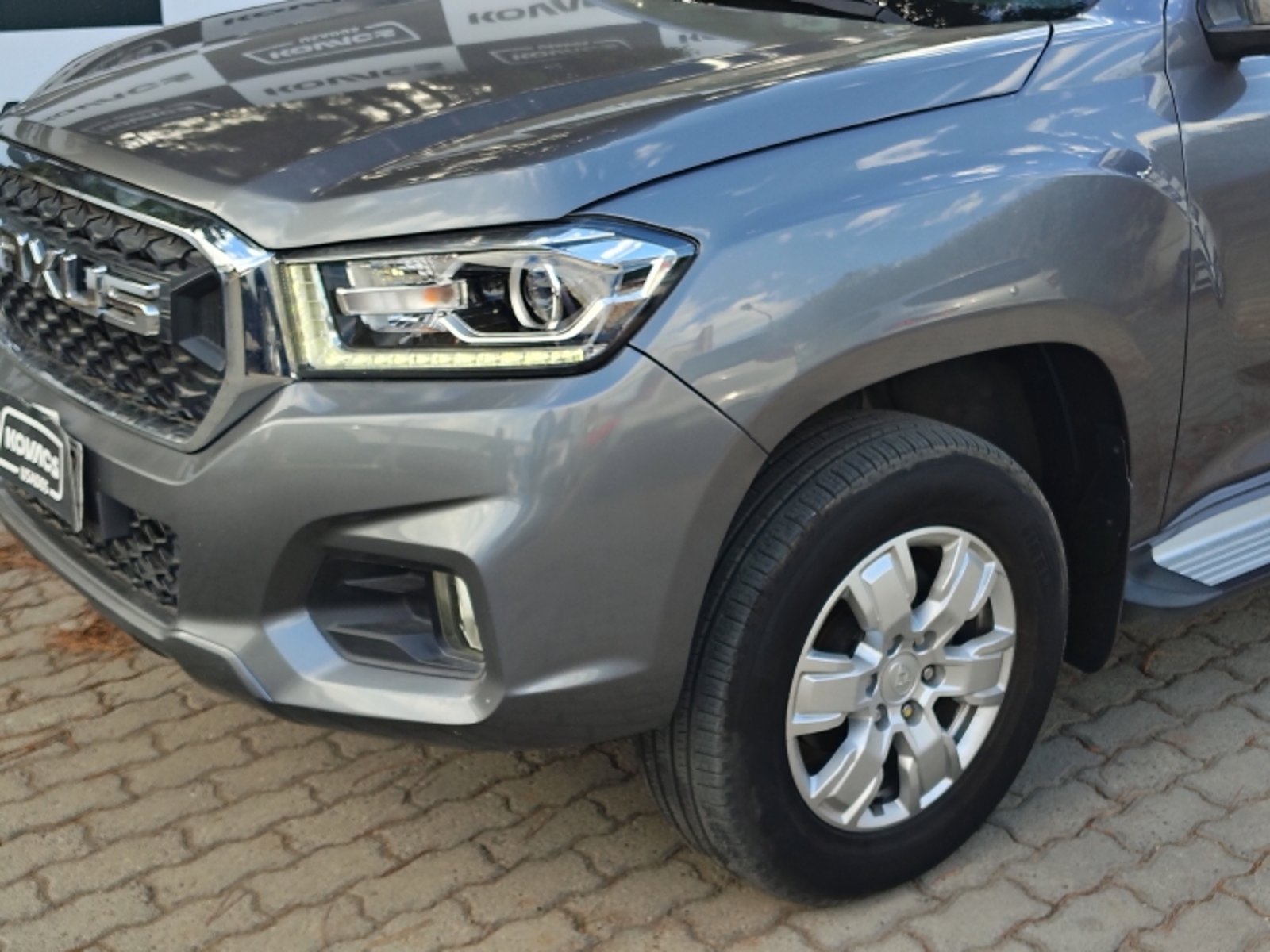 Maxus T60 2.0 D20 GLX AT 4X4 DIESEL 2022 - Foto 2 de 18