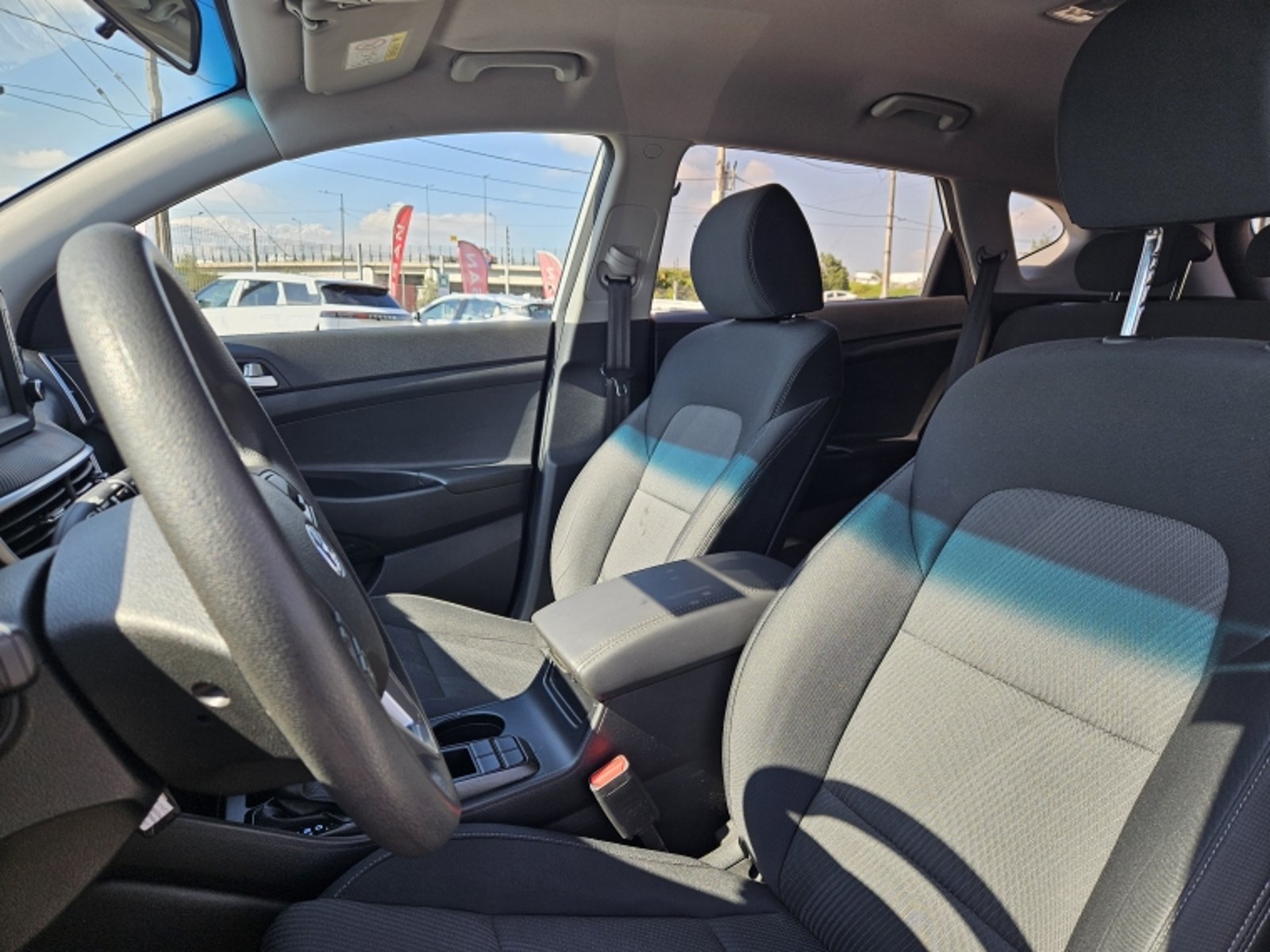 HYUNDAI TUCSON PLUS 6AT 2021 - Imagen 15 de 20