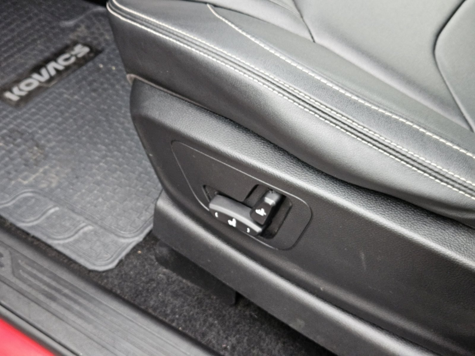 CHEVROLET CAPTIVA PREMIER 1.5 MT 2024 - Imagen 16 de 20