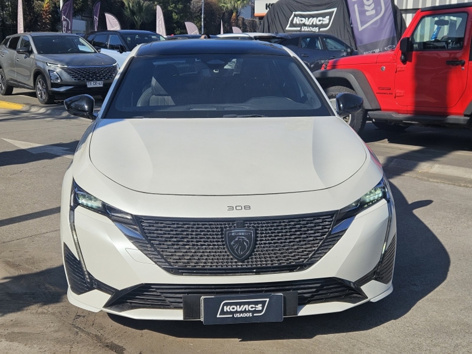 Peugeot 308 308 PURETECH 1.2 AUT 2022 - Foto 2 de 20