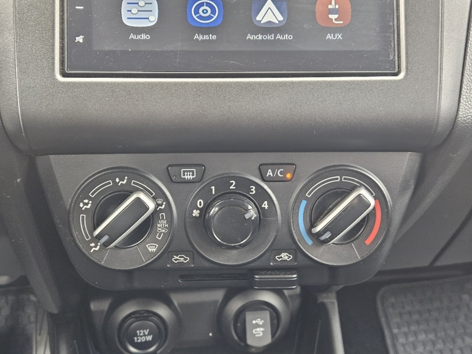 Suzuki SWIFT GLX 1.2 MT 2023 - Imagen 12 de 20