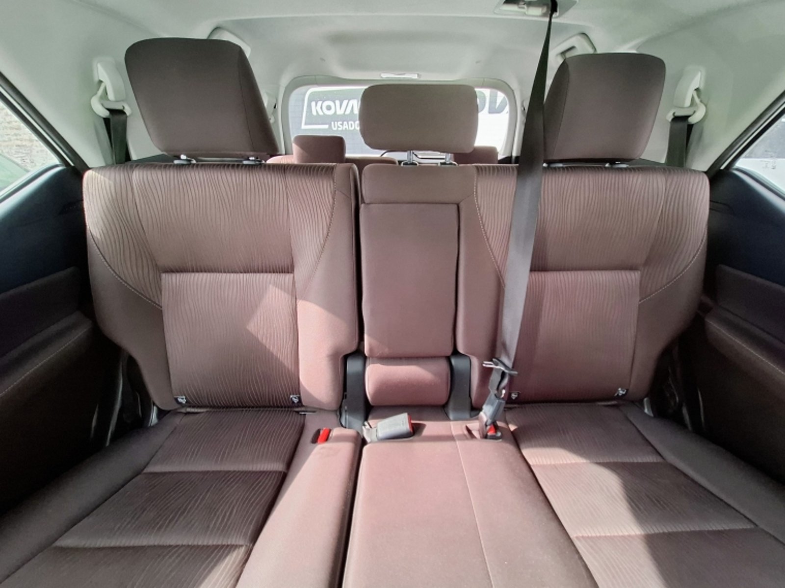 TOYOTA FORTUNER FORTUNER OTTO 2.7 AUT 4X2 2018 - Imagen 19 de 20