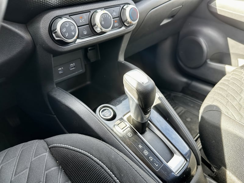 Nissan KICKS 1.6 ADVANCE AT 2022 - Imagen 14 de 18