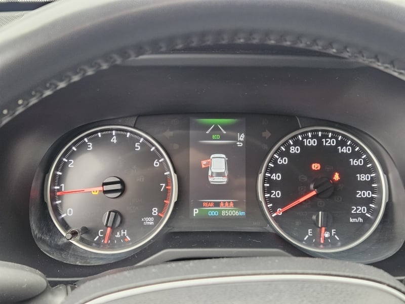 Toyota RAV4 2.0 XLE SAFETY SENSE AT 2023 - Imagen 20 de 20
