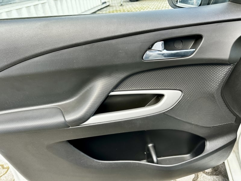 Chevrolet SAIL 1.5L MT 2019 - Imagen 15 de 18