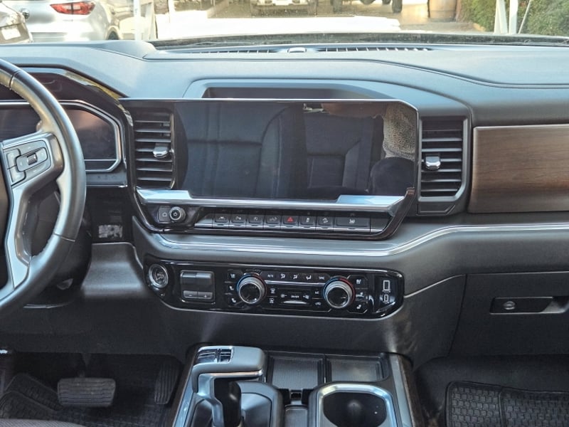 Chevrolet SILVERADO SILVERADO 4X4 3.0L AUT 2025 - Imagen 8 de 19