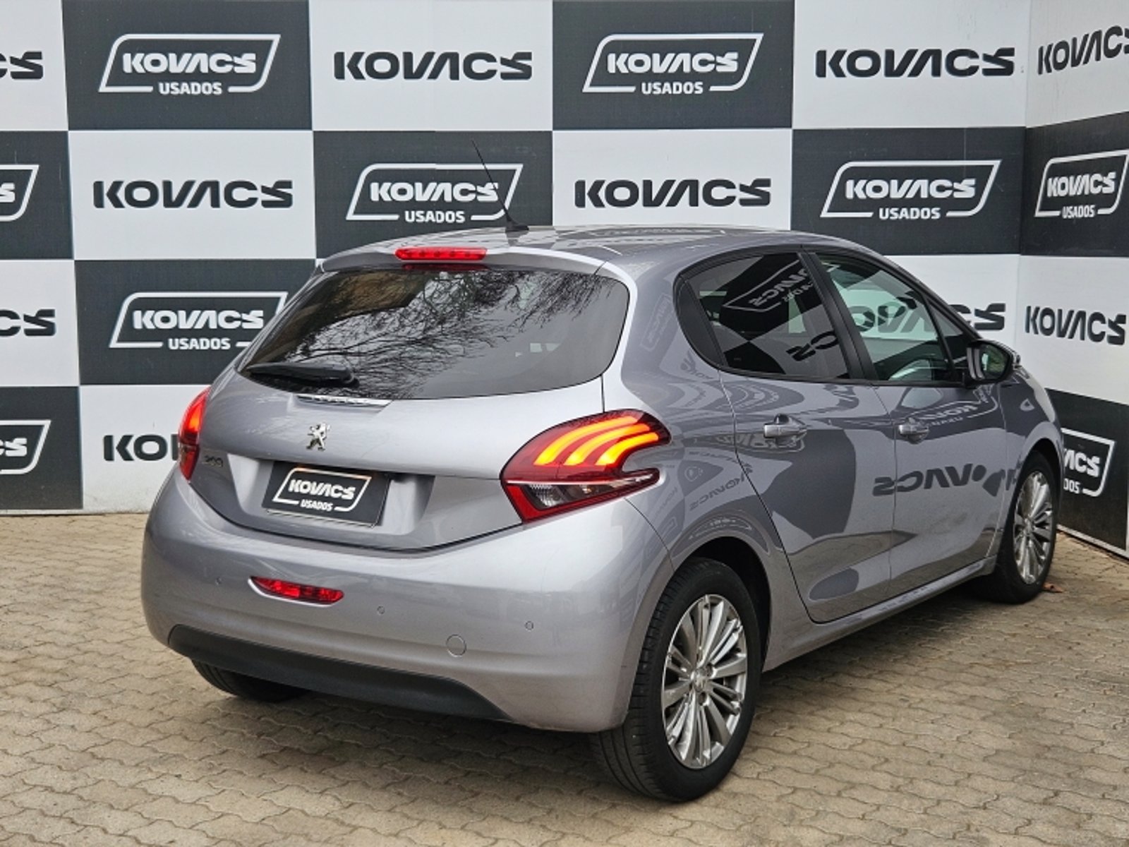 Peugeot 208 1.5 ACTIVE PACK BLUEHDI 100 MT DIESEL 2021 - Imagen 5 de 19