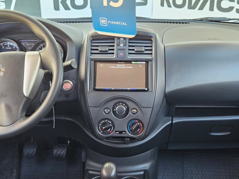 Nissan VERSA 1.6 V-DRIVE MT 2022 - Imagen 10 de 18
