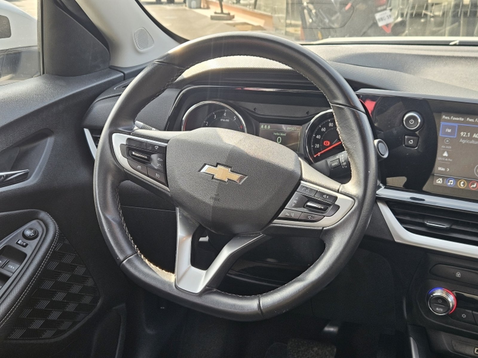 Chevrolet MONTANA PREMIER 1.2 AUT 2023 - Imagen 10 de 20