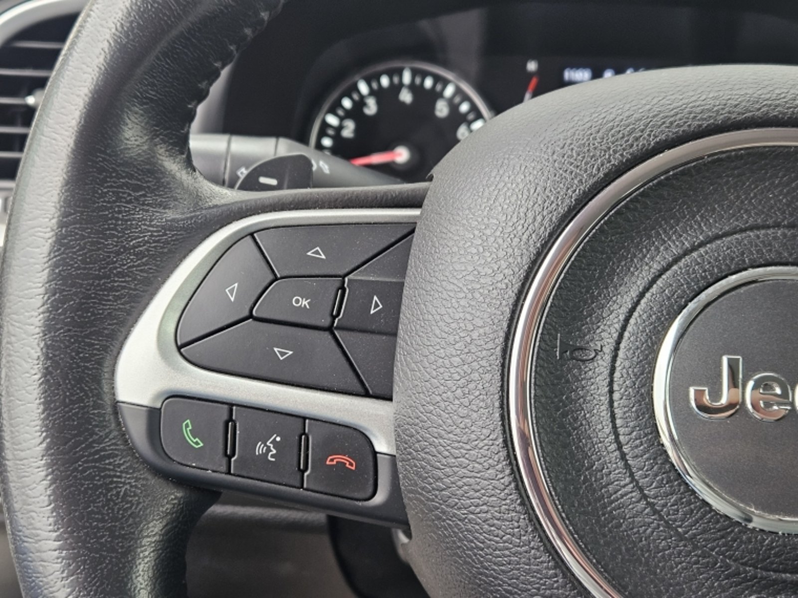JEEP RENEGADE SPORT LX AT 2023 - Imagen 18 de 20