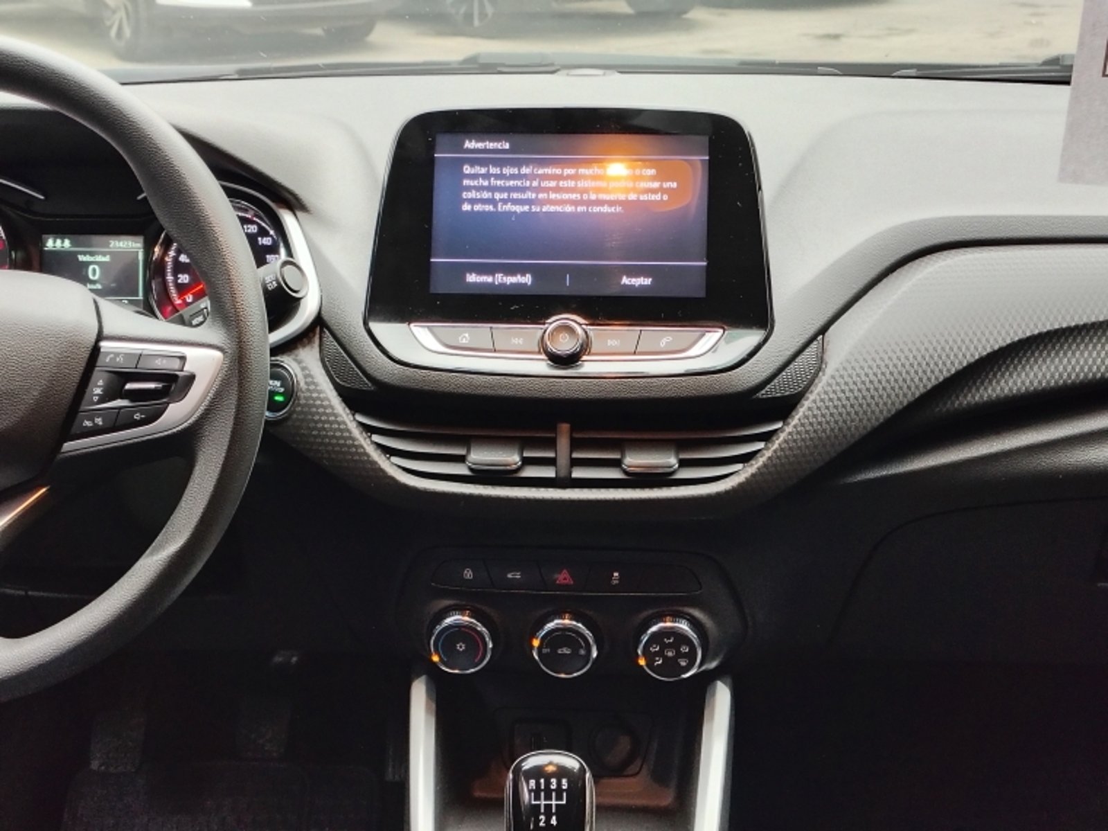 CHEVROLET ONIX 1.0 SEDAN LTZ MT 2024 - Imagen 7 de 20