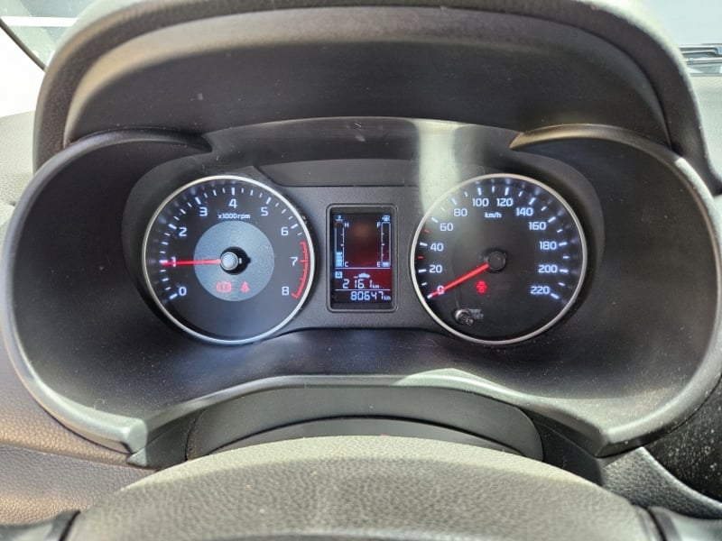 Kia SOLUTO 1.4 EX FULL MT 2024 - Imagen 14 de 17