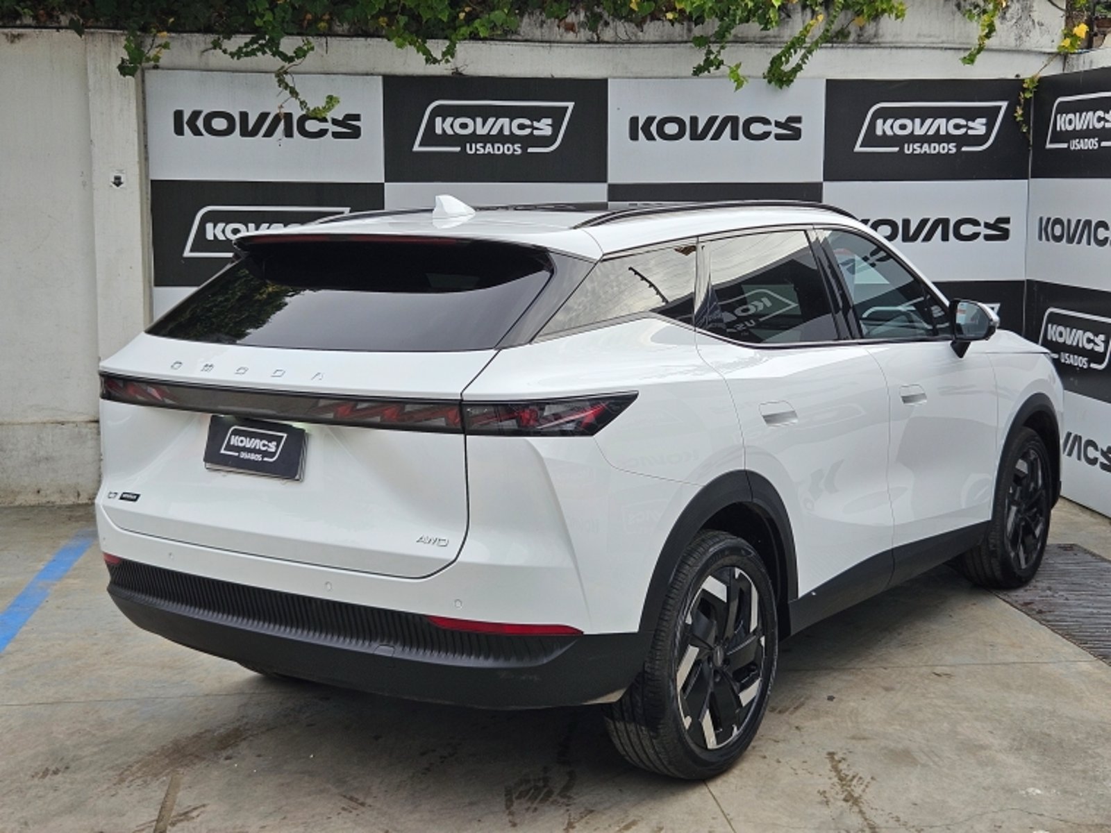OMODA C7 1.6T PRESTIGE AWD 2026 - Foto 5 de 20