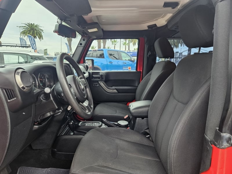 Jeep WRANGLER WRANGLER SPORT 4X4 3.6 AUT 2017 - Imagen 11 de 20
