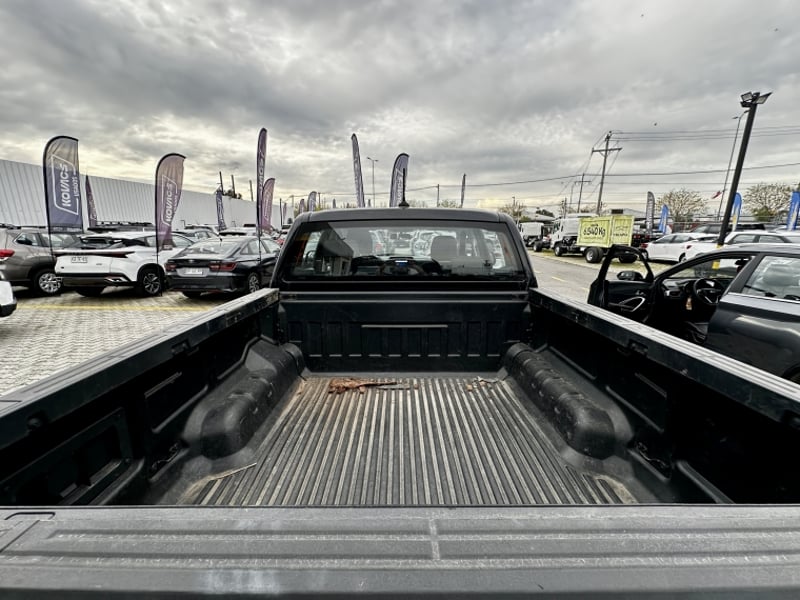 Ford RANGER XLS 2.0 MT 2025 - Imagen 8 de 19