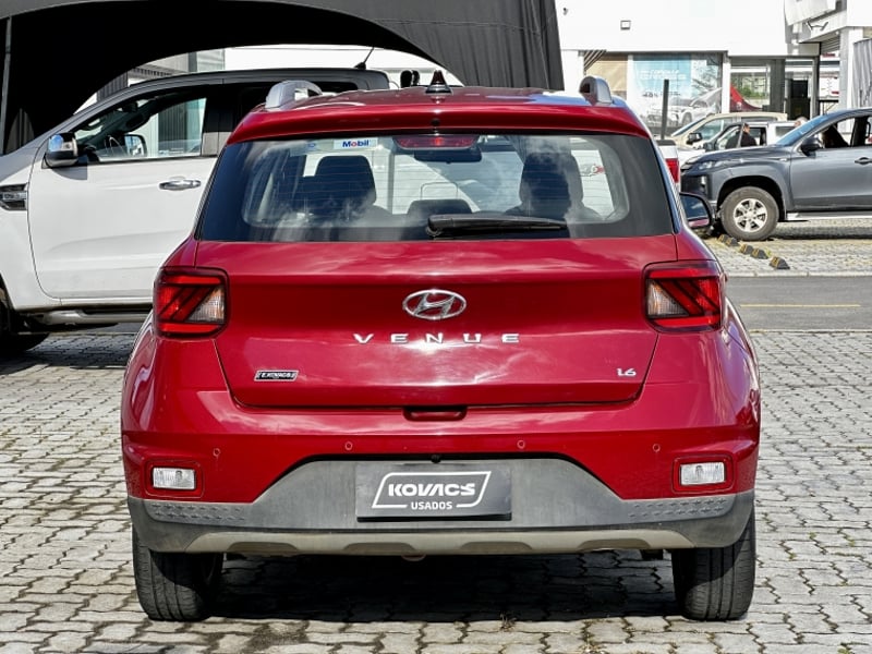 Hyundai VENUE 1.6 QX PLUS MT 2021 - Imagen 6 de 18