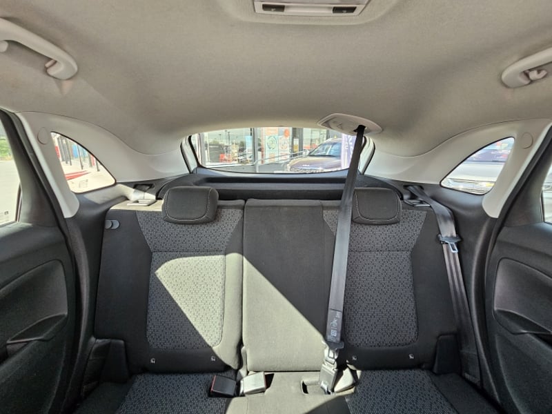 Opel CROSSLAND 1.5 EDITION MT DIESEL 2021 - Imagen 15 de 20