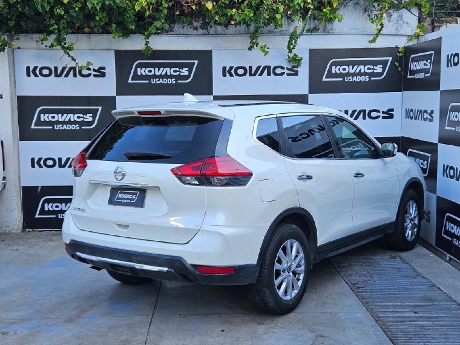 Nissan X-TRAIL 2.5  SENSE  AT 2022 - Foto 5 de 19