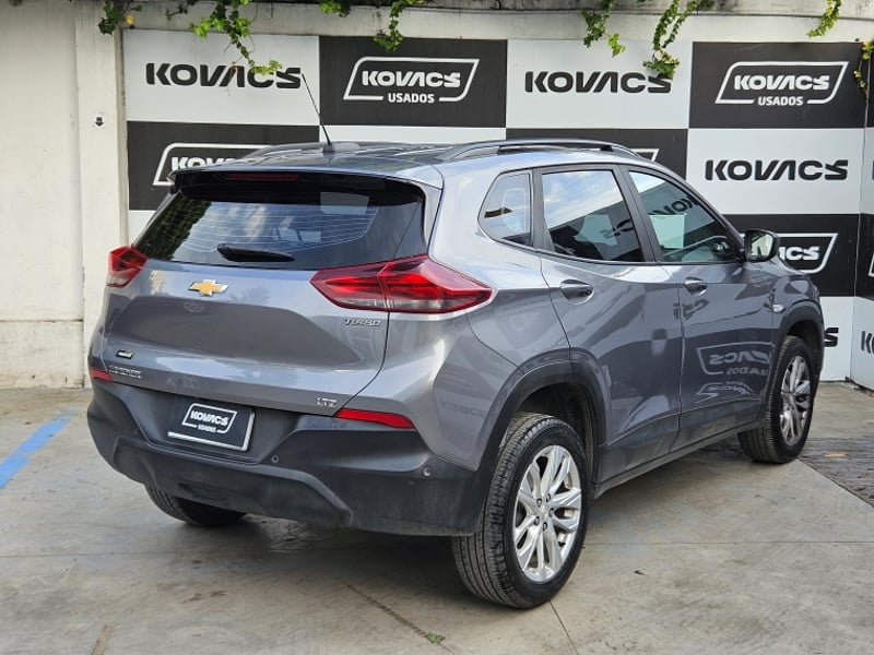 Chevrolet TRACKER 1.2T  LTZ MT 2023 - Imagen 17 de 19