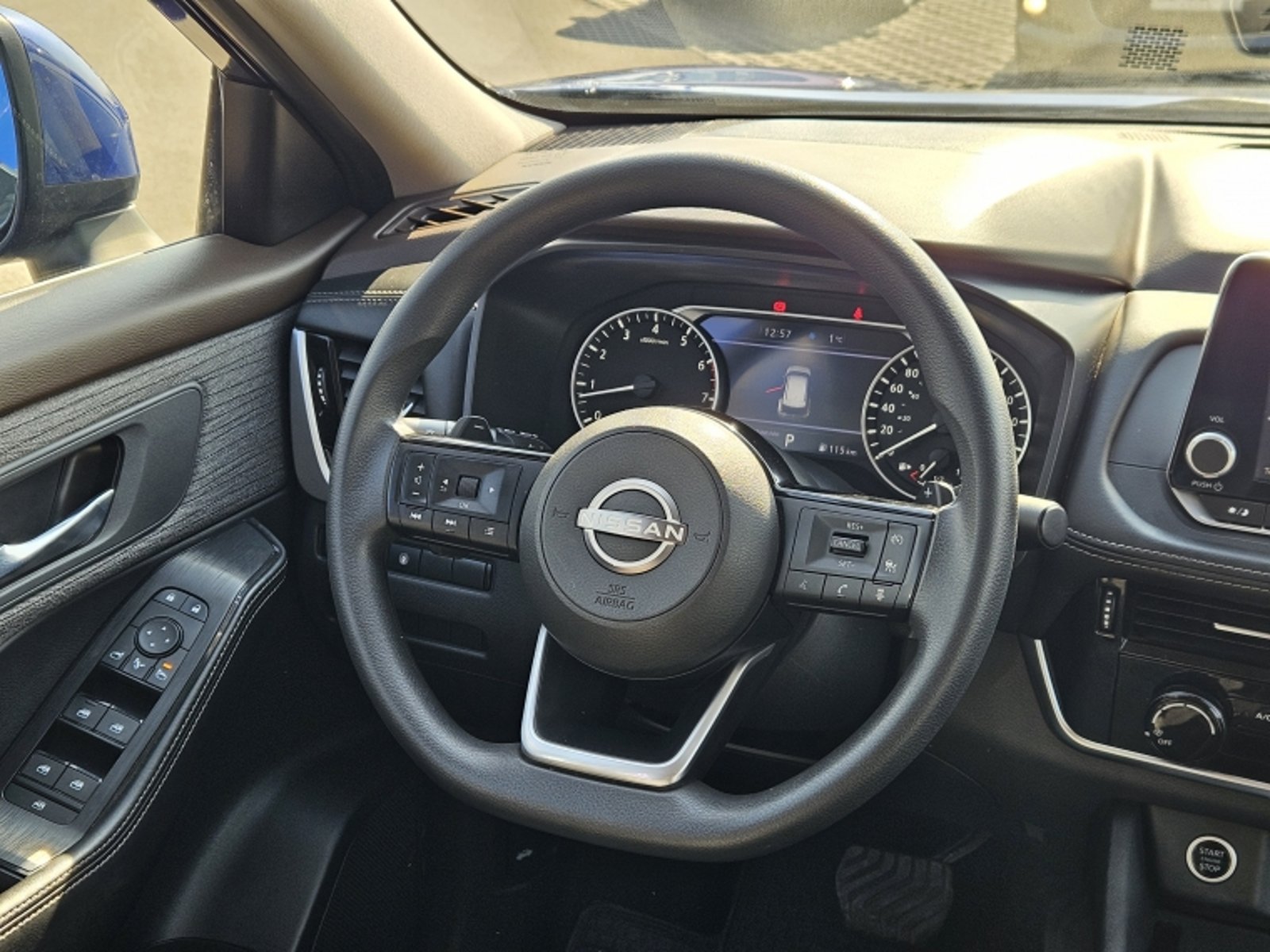 NISSAN X-TRAIL 2.5 SENSE 3ROW AT 2024 - Imagen 10 de 20
