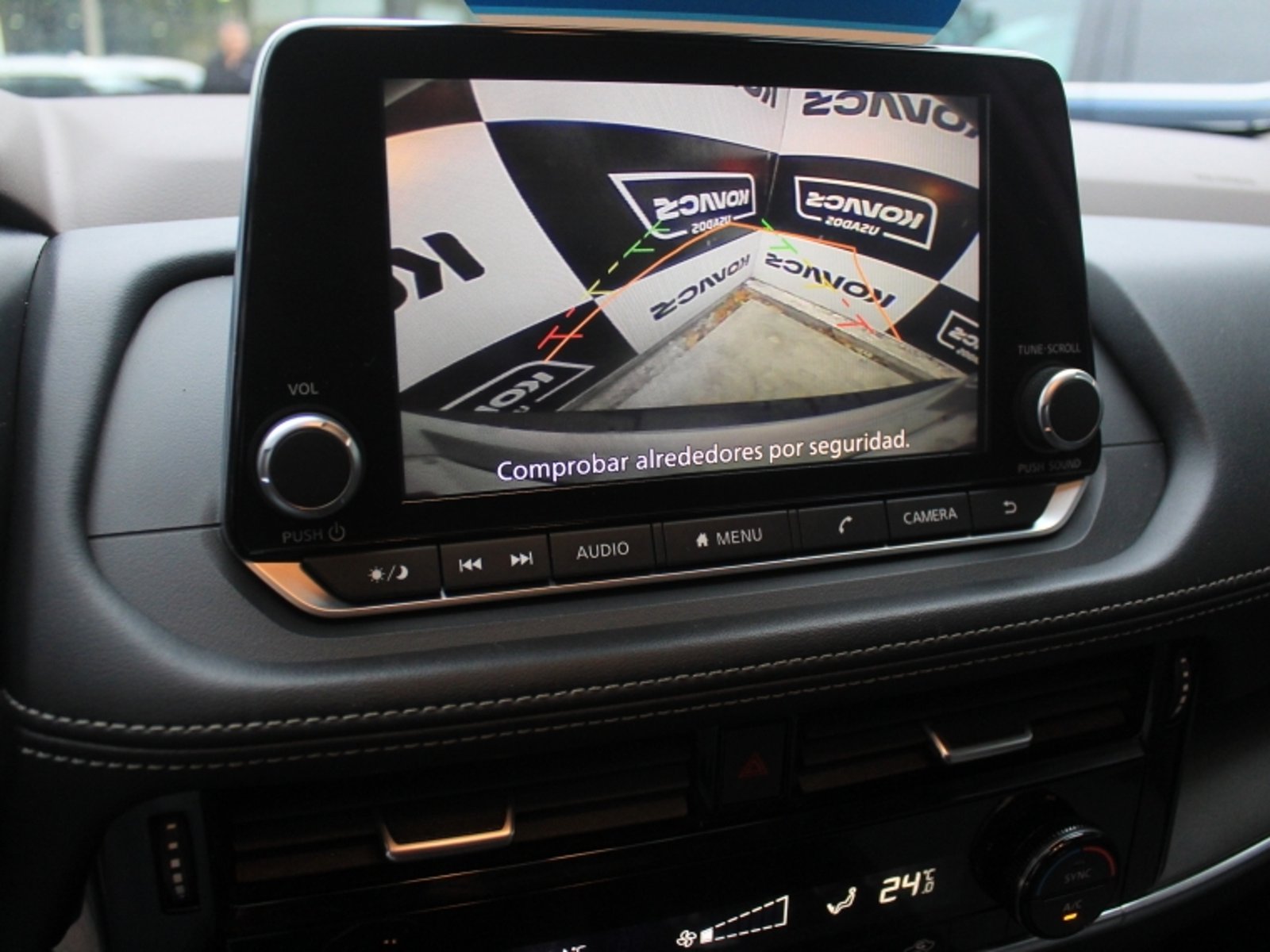 NISSAN X-TRAIL ADVANCE 3ROW AT 2.5 2024 - Imagen 14 de 20