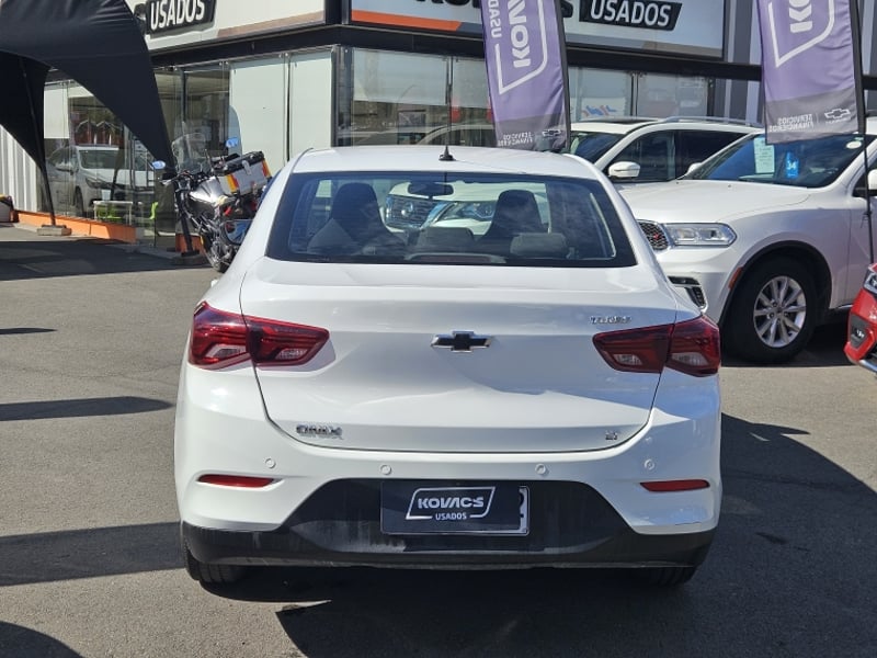 Chevrolet ONIX ONIX SEDAN 1.2L LS MT 2023 - Imagen 5 de 20