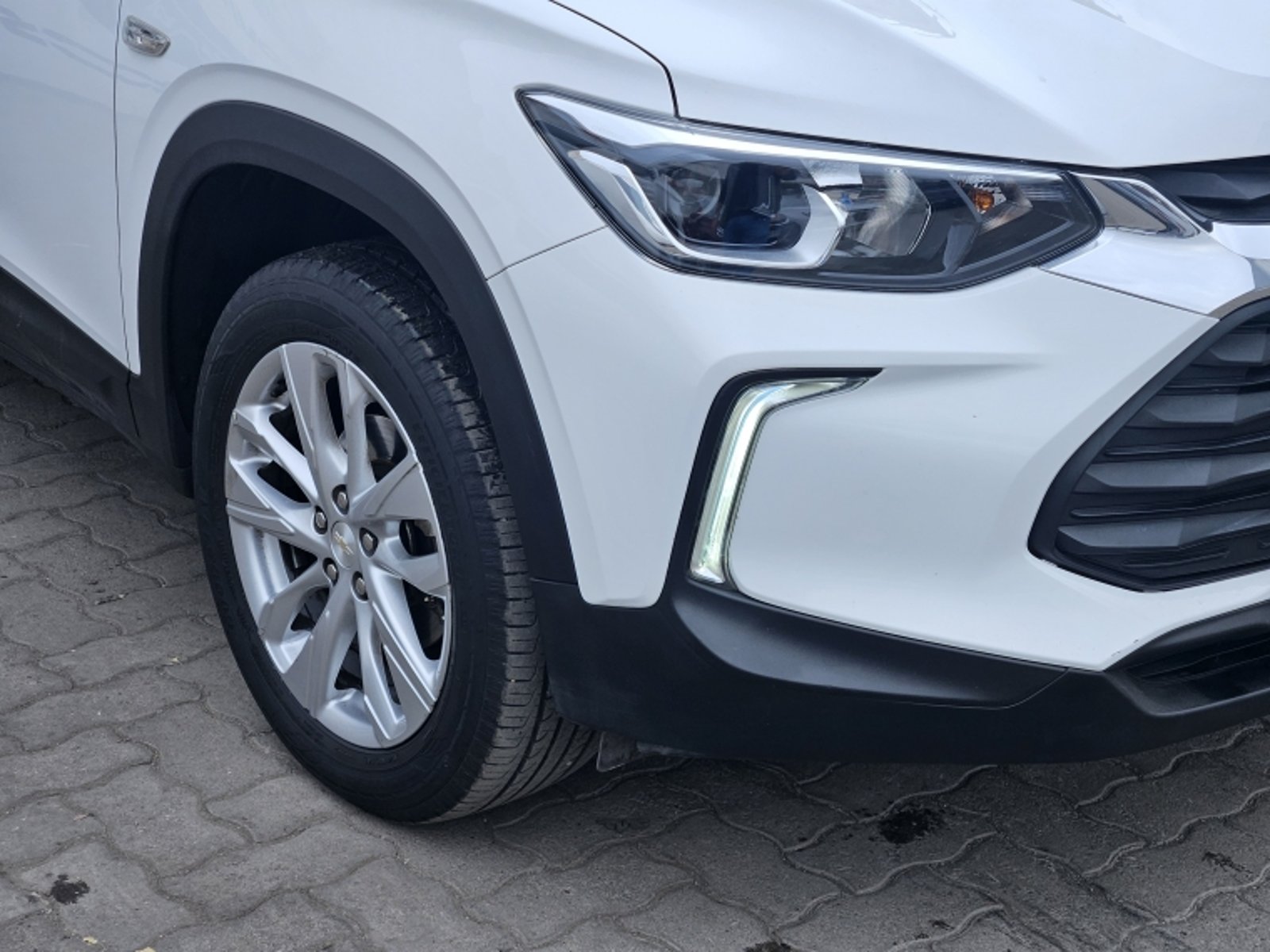 CHEVROLET TRACKER LTZ MT 2023 - Imagen 7 de 20