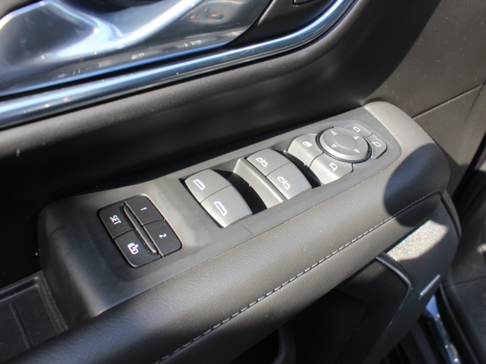 CHEVROLET TAHOE 5.3  Z71  AT  4X4 2024 - Imagen 19 de 20