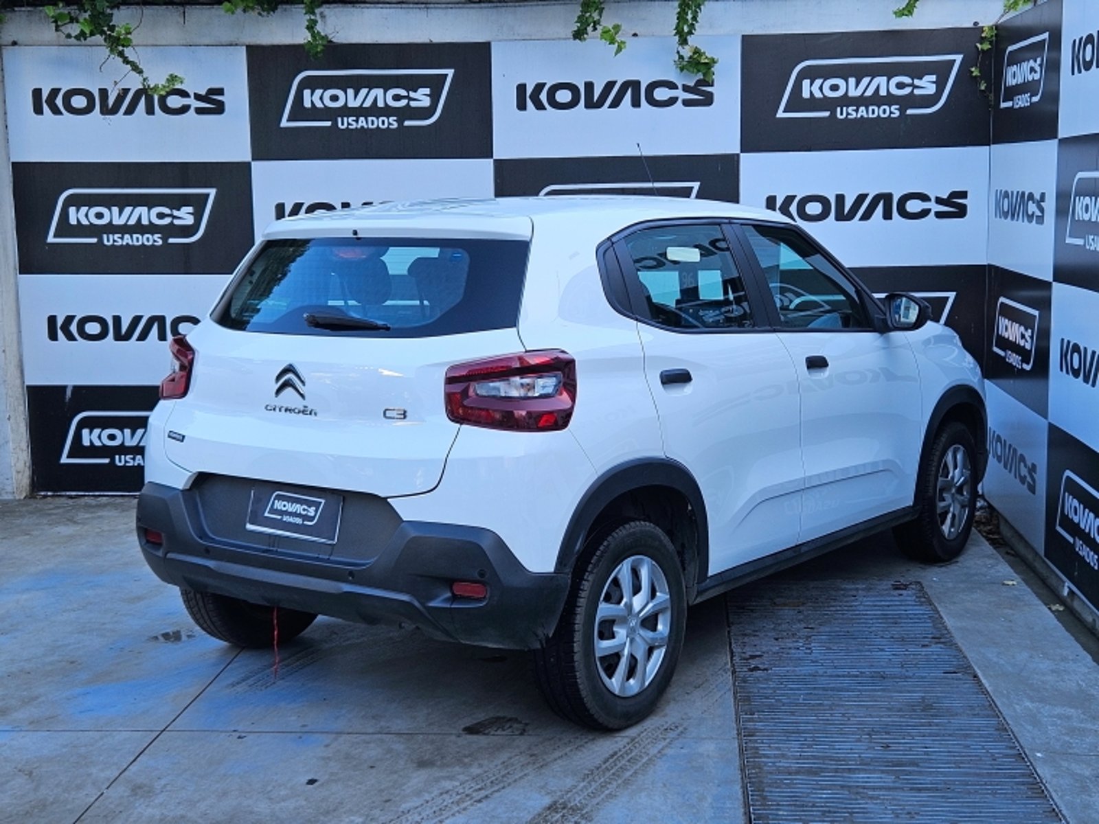 Citroën C-3 1.2 PURETECH 82 BVW LIVE  MT 2023 - Foto 5 de 16