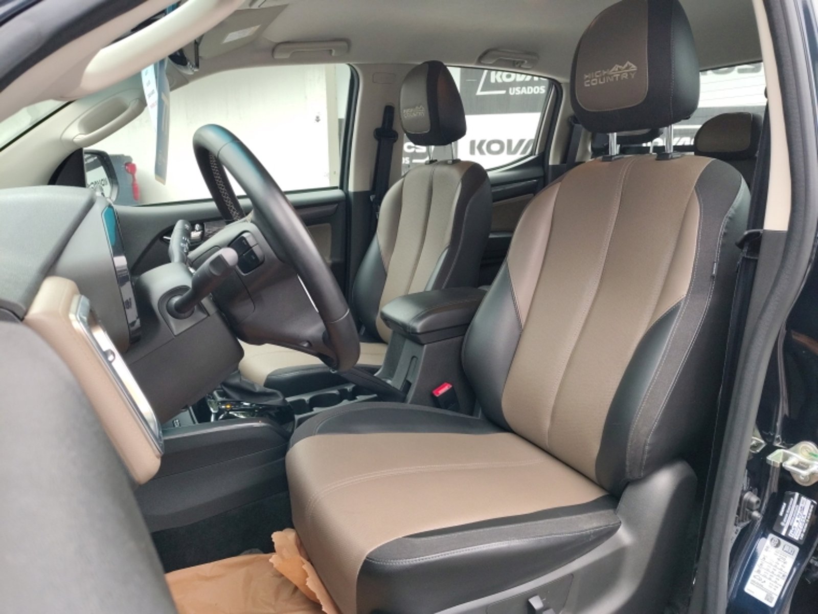 CHEVROLET COLORADO 2.8   HIGH COUNTRY AT   4X4  DIESEL 2025 - Imagen 11 de 20