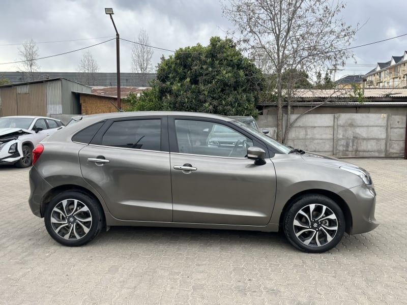 Suzuki BALENO 1.4L GLX MT 2022 - Imagen 6 de 20