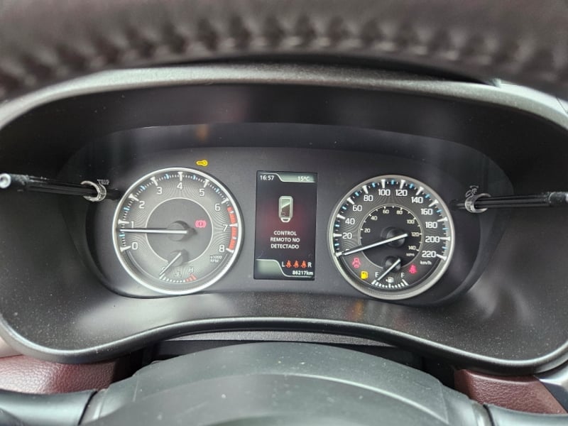 Suzuki FRONX 1.5  GLX MT HIBRIDO 2024 - Imagen 16 de 19