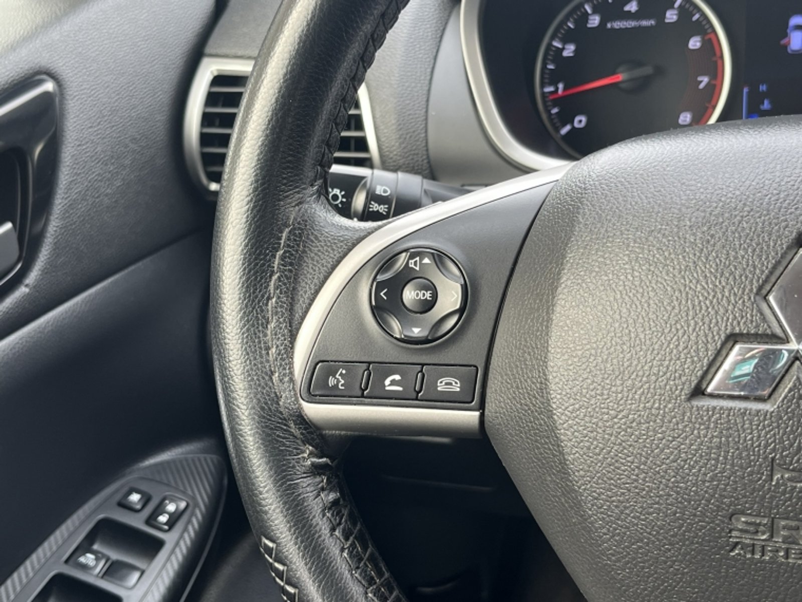 Mitsubishi ECLIPSE 1.5 RX MT 2021 - Imagen 18 de 20
