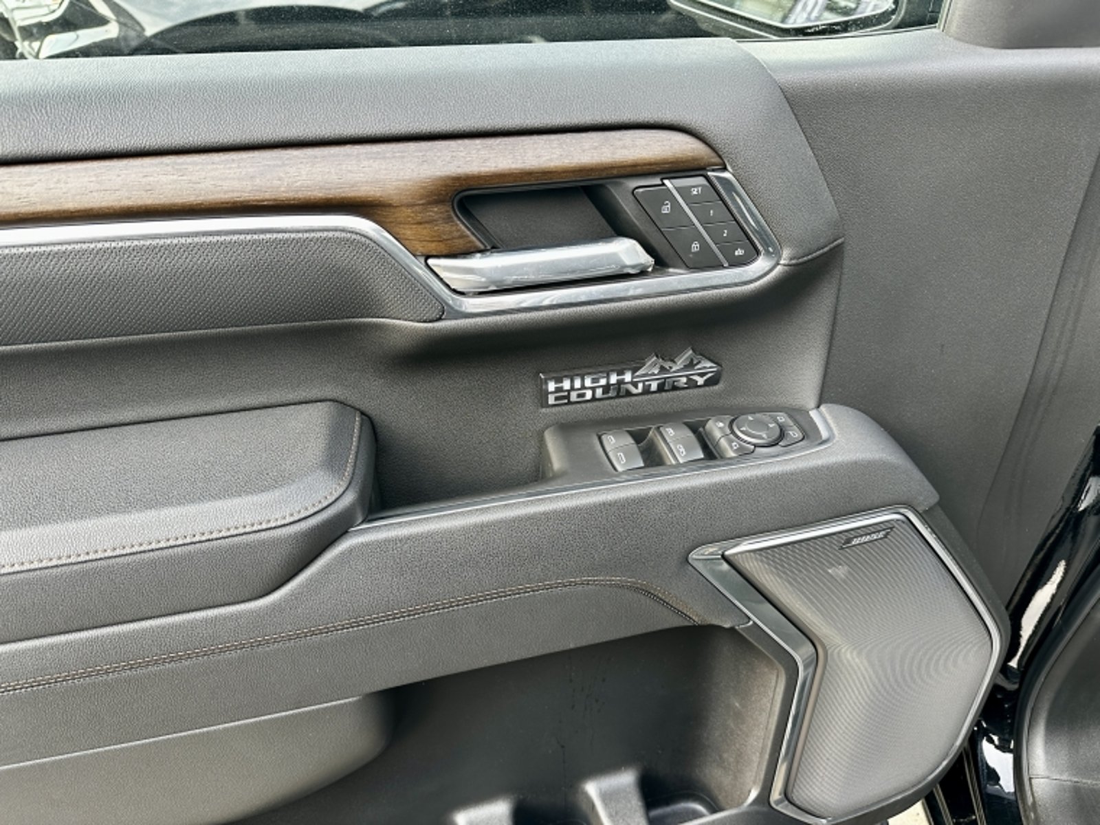 CHEVROLET SILVERADO 3.0 AUT 2025 - Imagen 16 de 20