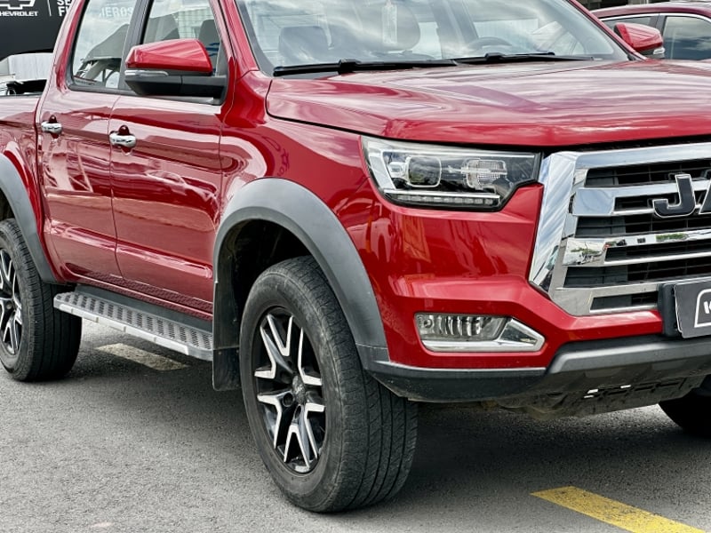 JAC T8 2.0 COMFORT MT 4X2 2023 - Imagen 4 de 19