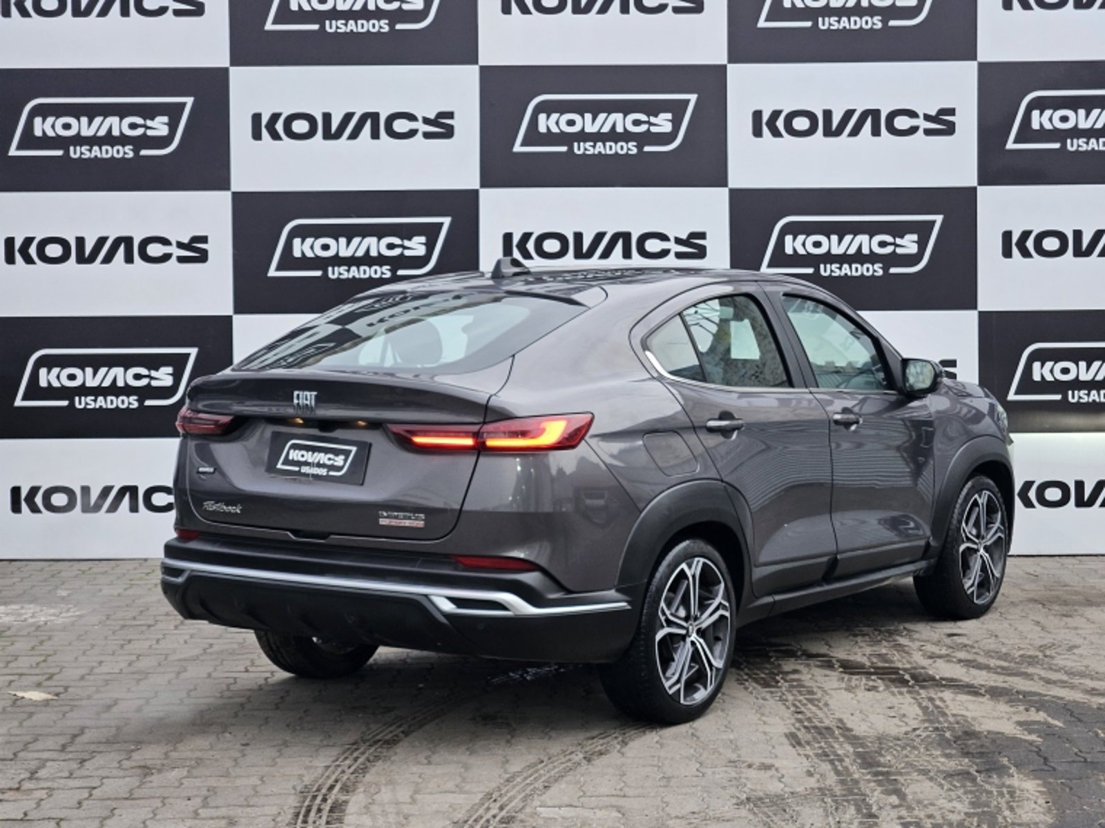 Fiat FULLBACK 1.0 IMPETUS AT 2023 - Imagen 4 de 20