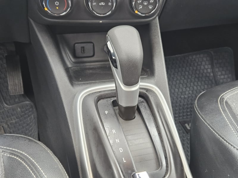 Chevrolet TRACKER 1.2T LTZ AT 2024 - Imagen 12 de 20