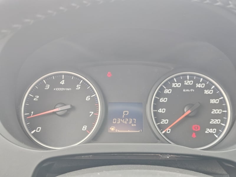 Mitsubishi OUTLANDER GLX AT 4X2 2.0 2023 - Imagen 19 de 20