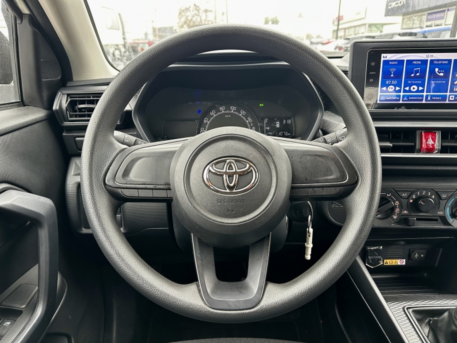 TOYOTA RAIZE 1.2 MT 2024 - Imagen 10 de 17