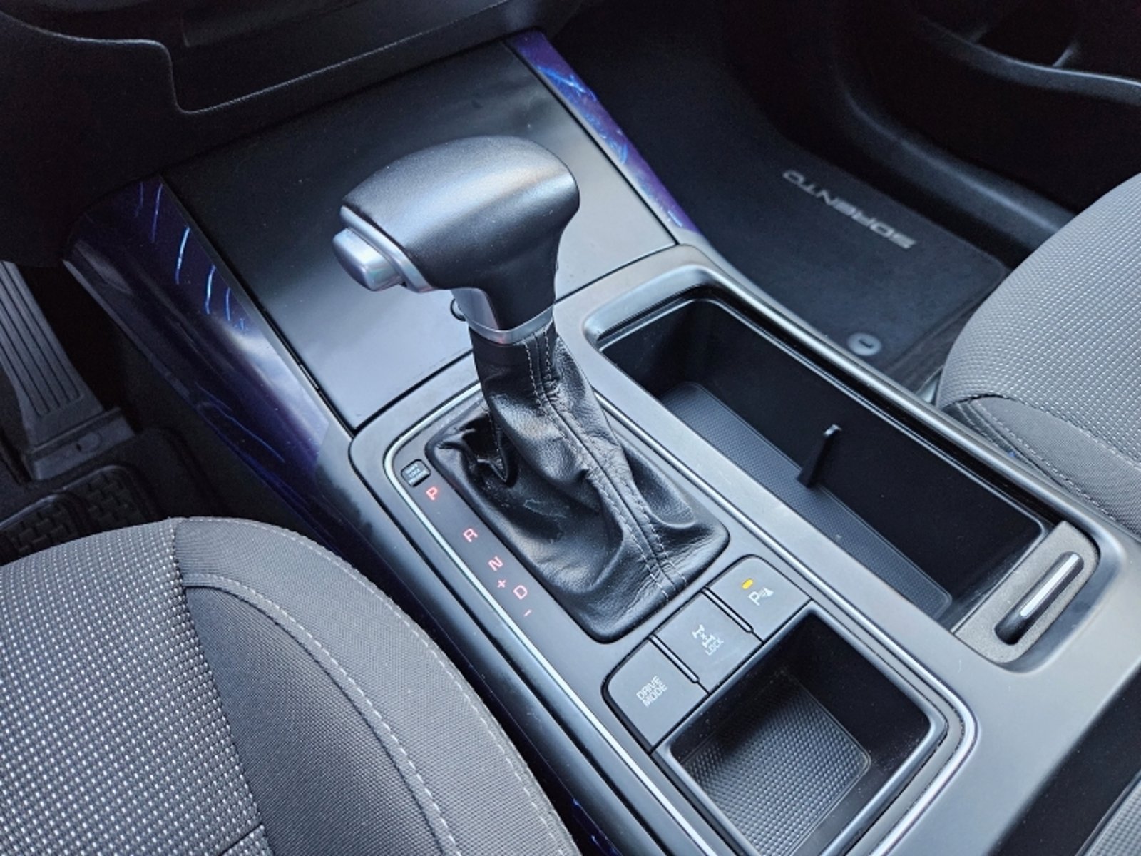 Kia SORENTO 2.2 EX DIESEL  AWD 2021 - Imagen 16 de 20