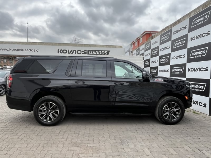 Chevrolet SUBURBAN 5.3 Z71 AT 4X4 2023 - Imagen 6 de 20