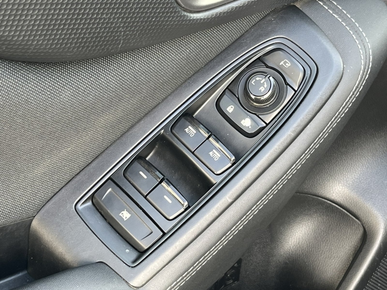 SUBARU FORESTER DYNAMIC ES AT 2019 - Imagen 11 de 20