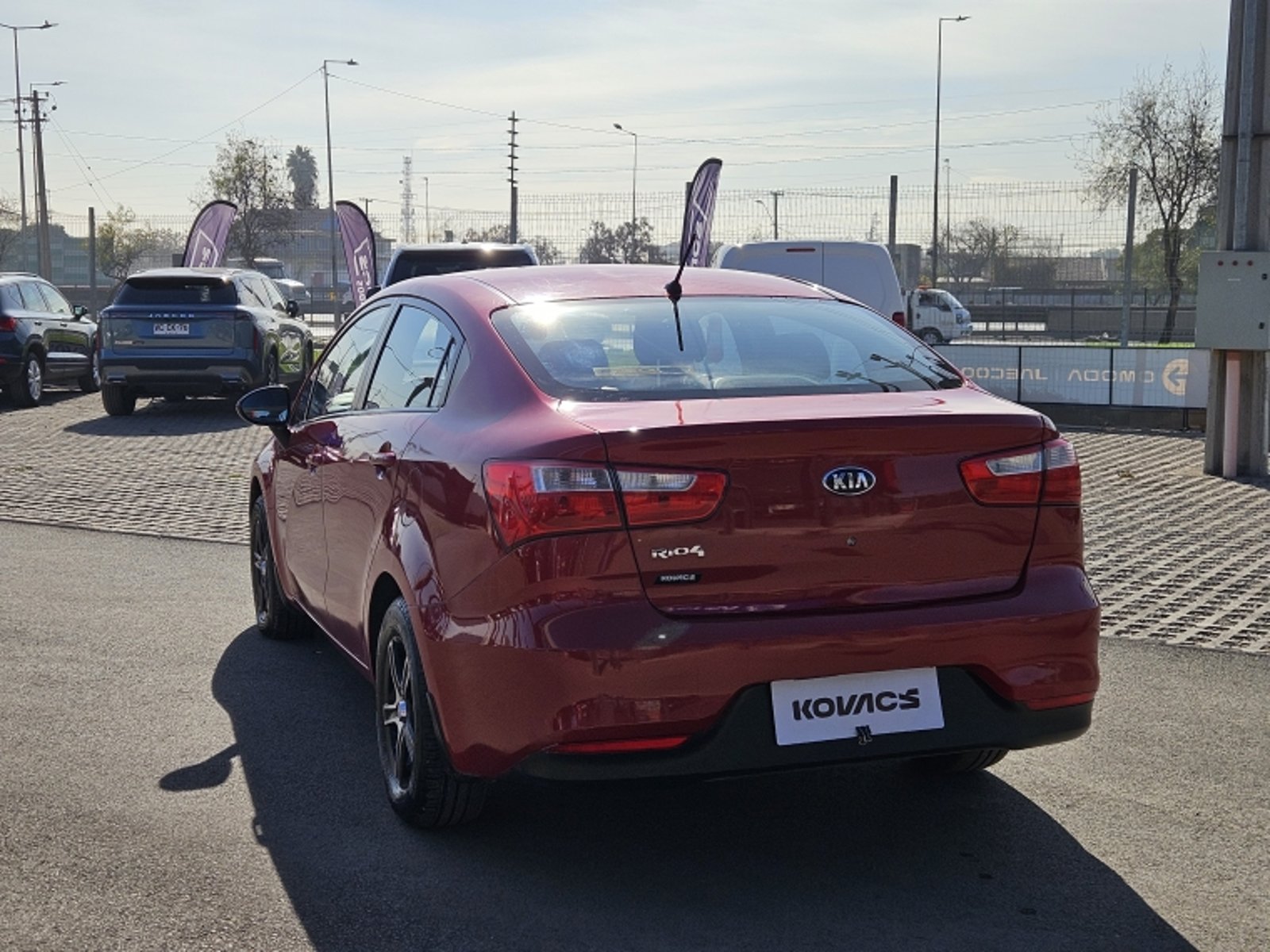 KIA RIO 4 EX MT 1.4 2015 - Imagen 6 de 18