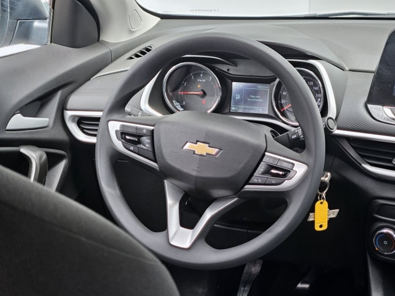 Chevrolet TRACKER 1.2 LS MT 2023 - Imagen 11 de 19