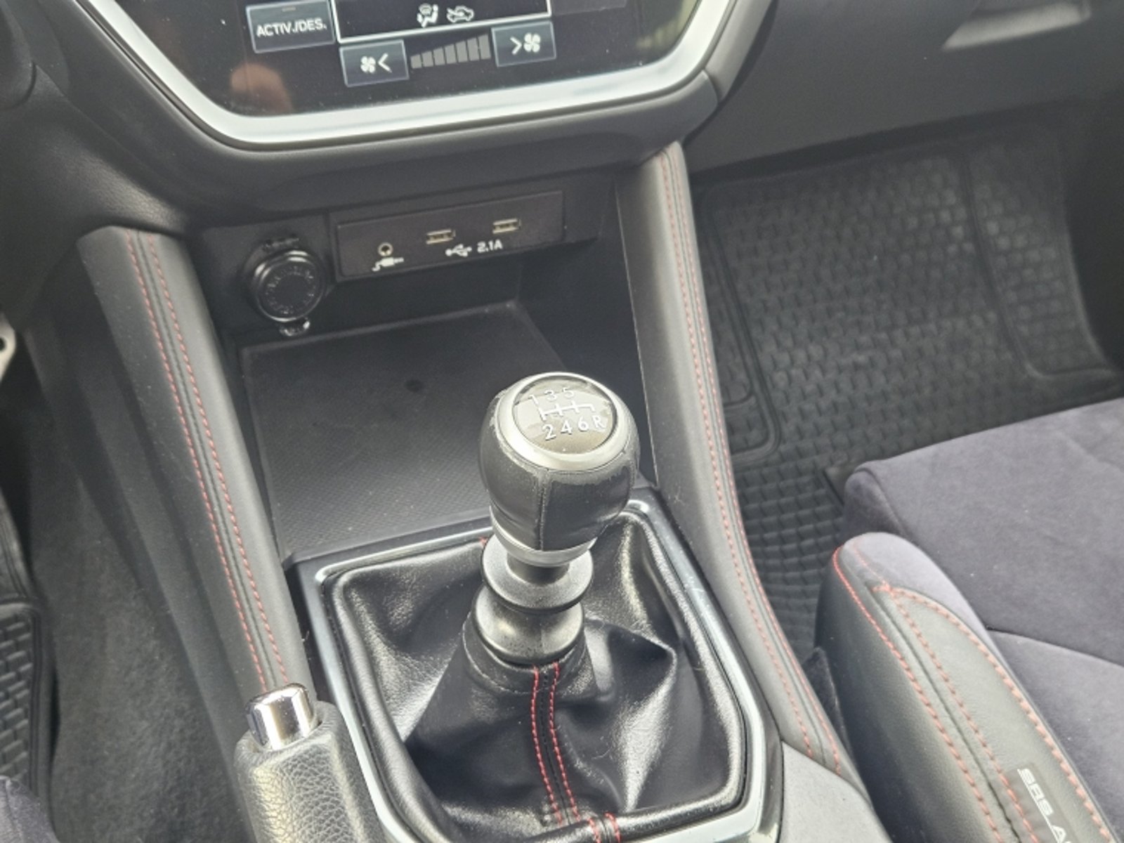 SUBARU WRX WRX 4X4 2.4 2023 - Imagen 12 de 20