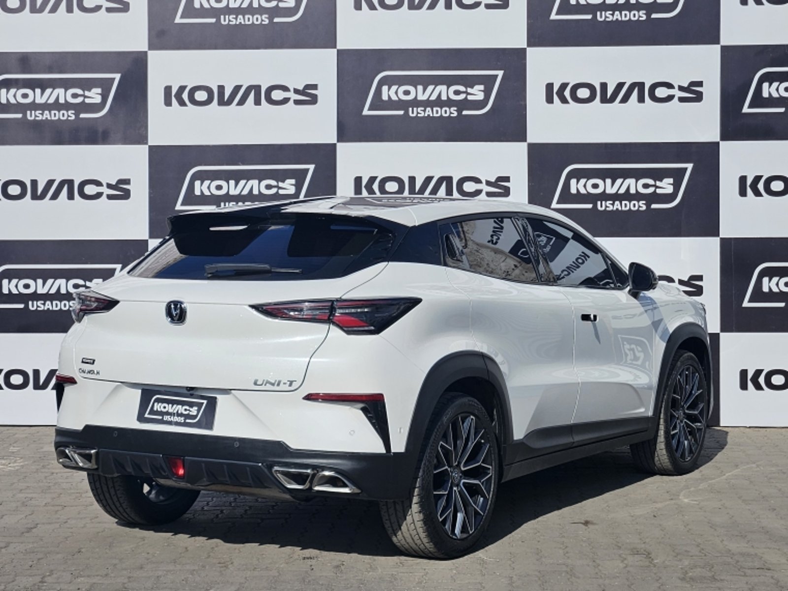CHANGAN UNI-T ELITE AT 2024 - Foto 4 de 20