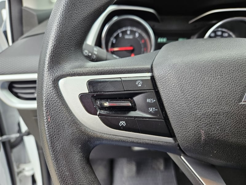 Chevrolet TRACKER 1.2 LTZ MT 2022 - Imagen 8 de 18