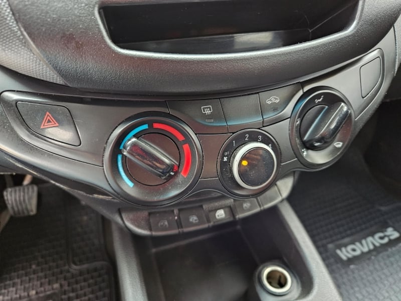 Chevrolet SAIL 1.5 NB MT 2020 - Imagen 13 de 16