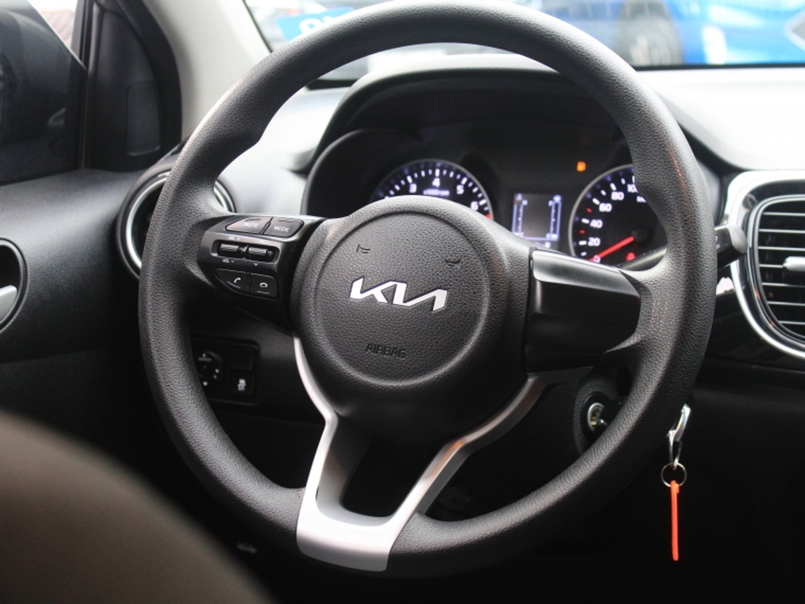 KIA SOLUTO 1.4  LX MT 2024 - Imagen 8 de 18