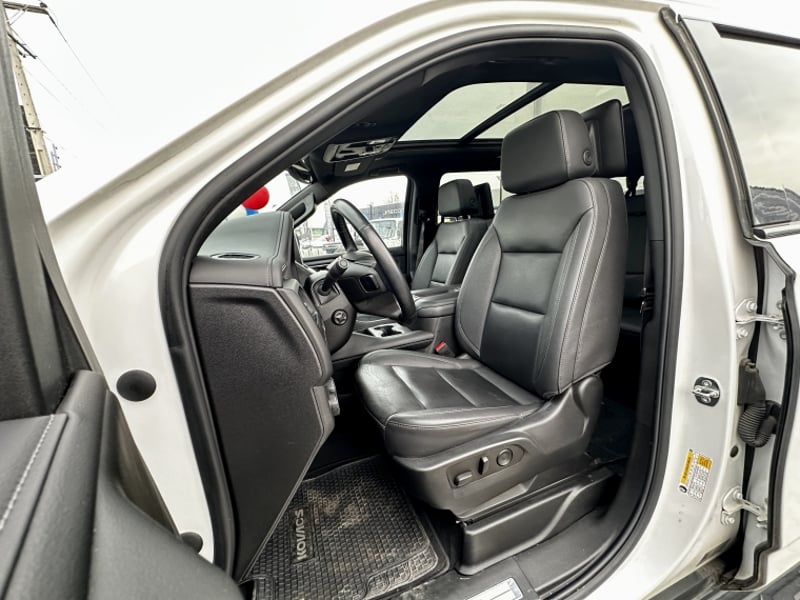 Chevrolet SUBURBAN 5.3 Z71 AT 4X4 2024 - Imagen 9 de 20